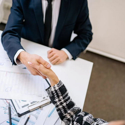Doradztwo strategiczne – badanie rynku, biznesplan, model biznesowy