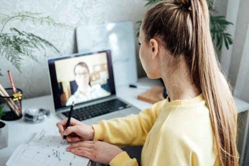 Lekcje angielskie przez Skype – czy to możliwe?